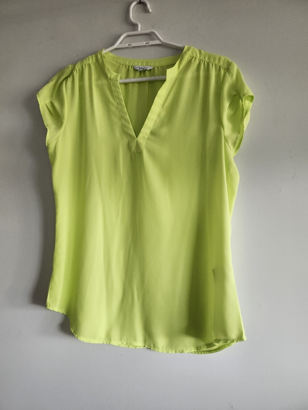 Reitmans Neon Green Split-Neck Blouse | Semi-Sheer | Size Medium